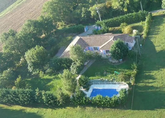 Gite Rural Du Domaine Des Imbertaries